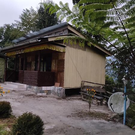 Khi Gha Thang Pelling Exterior photo