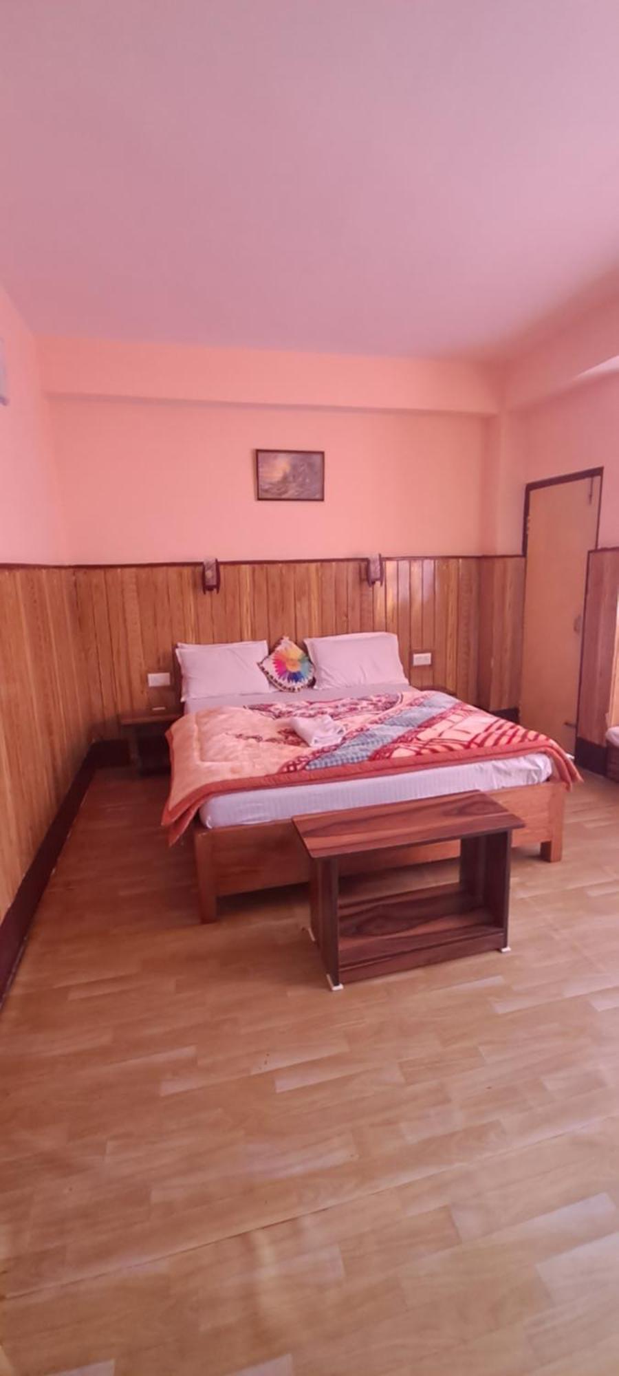 Khi Gha Thang Pelling Room photo