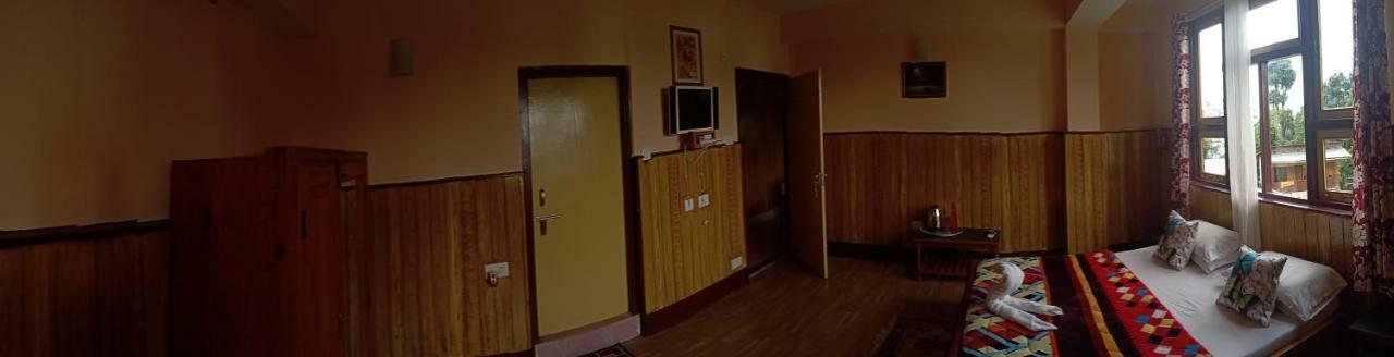 Khi Gha Thang Pelling Exterior photo